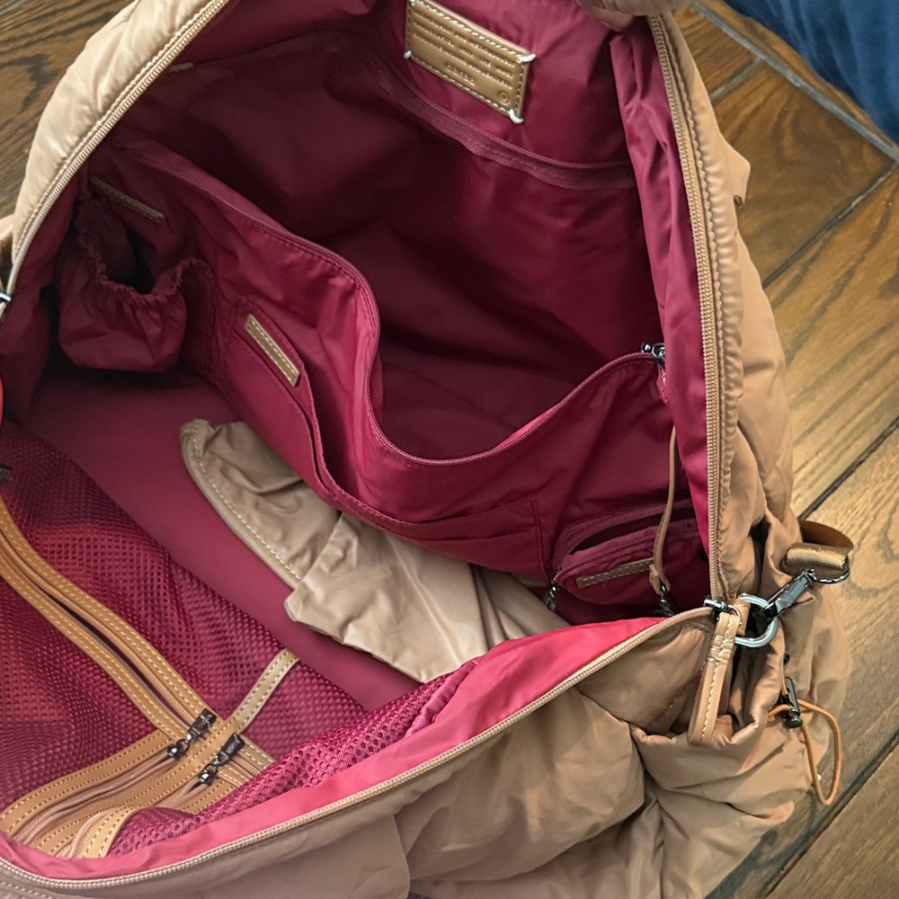 Caraa Tan Shoulder Bag - Picture 4 of 4